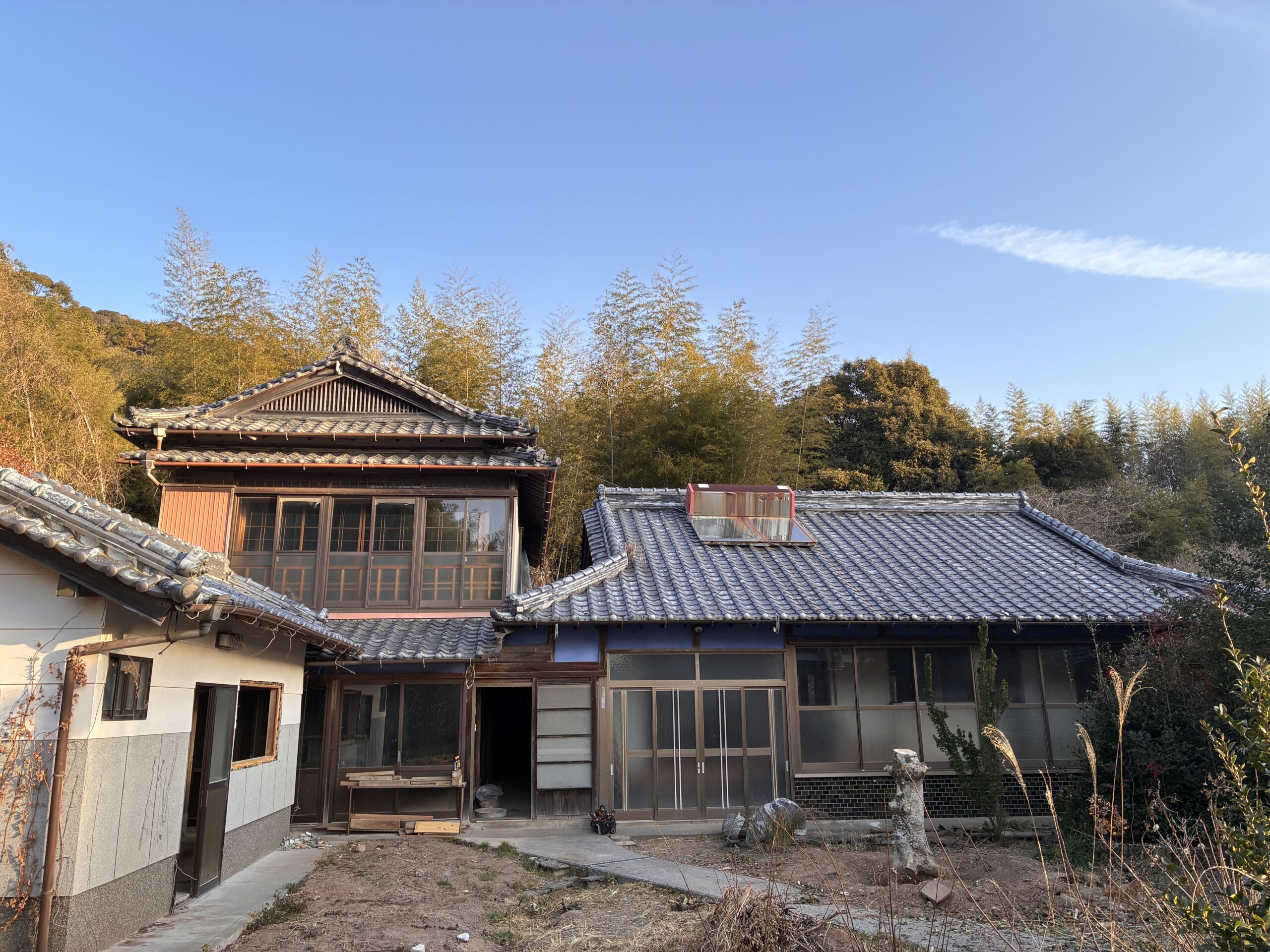 古民家再生工事が始まりました。